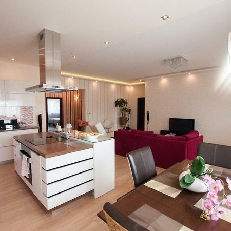 Prestige apartment Komárno Eksteriør billede