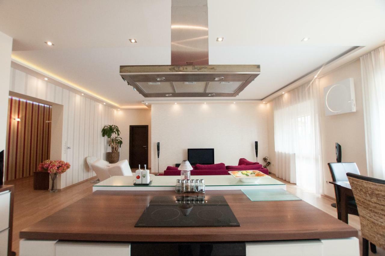 Prestige apartment Komárno Eksteriør billede