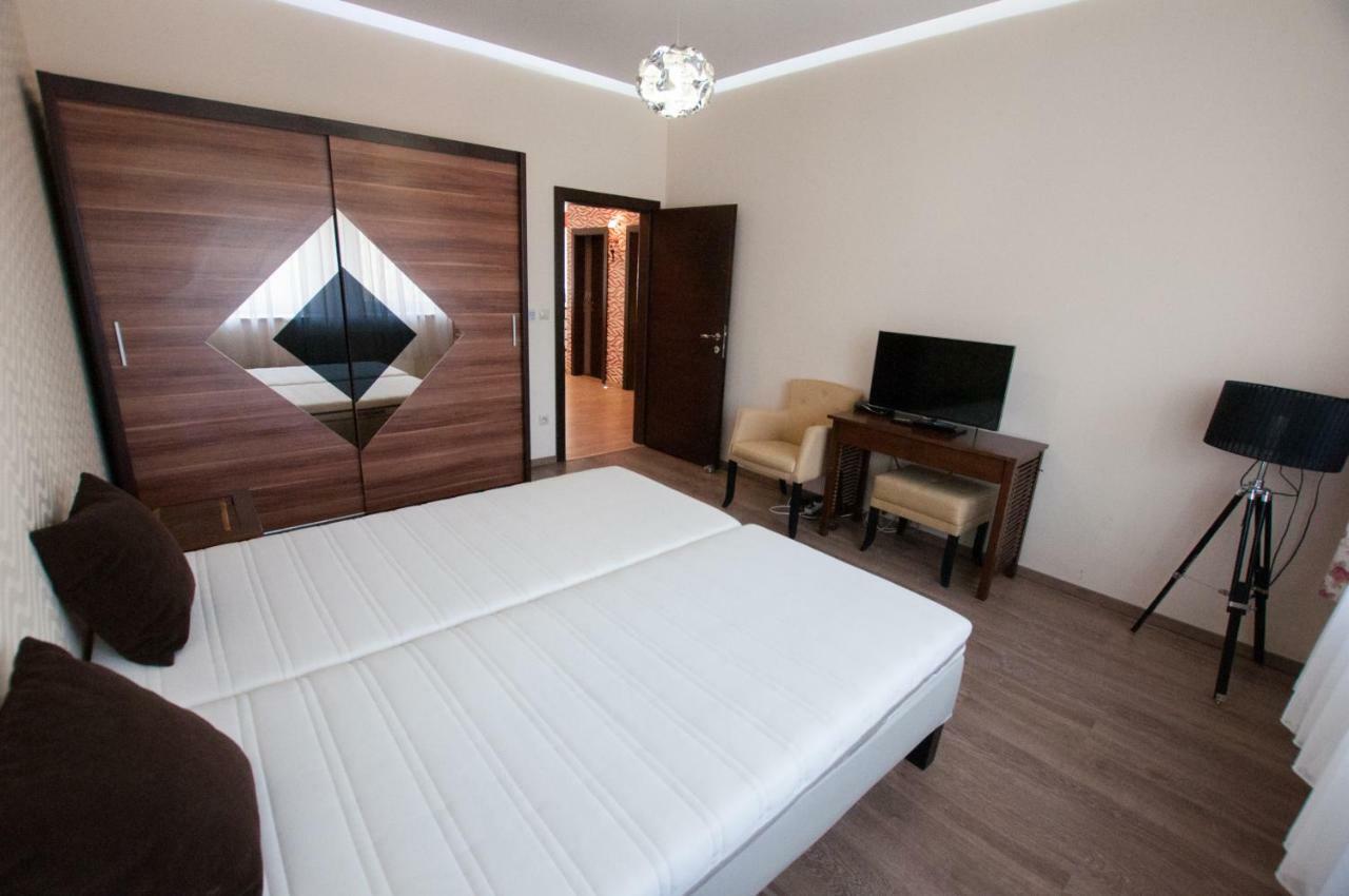 Prestige apartment Komárno Eksteriør billede