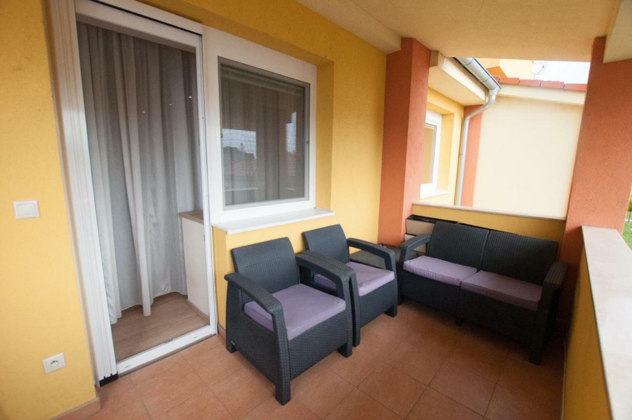 Prestige apartment Komárno Eksteriør billede