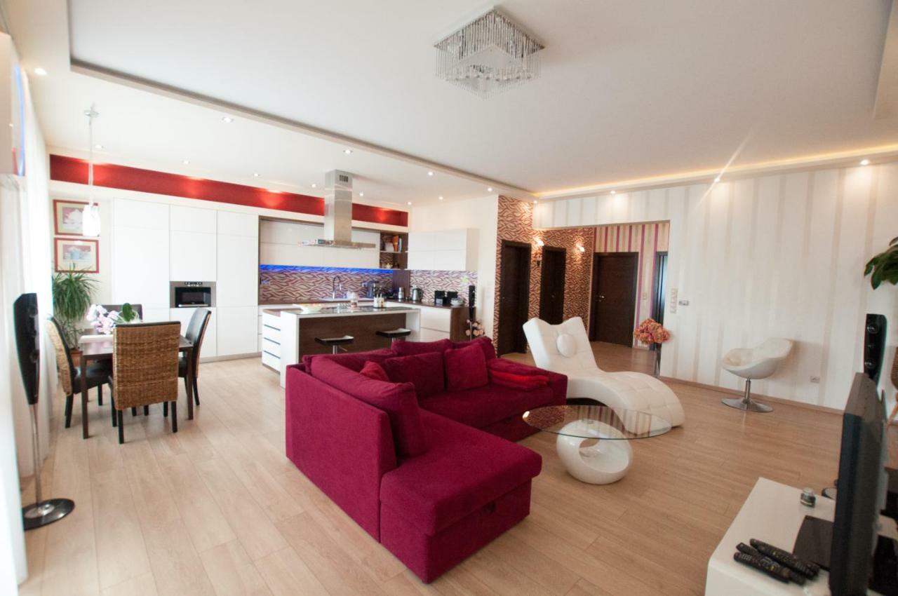 Prestige apartment Komárno Eksteriør billede